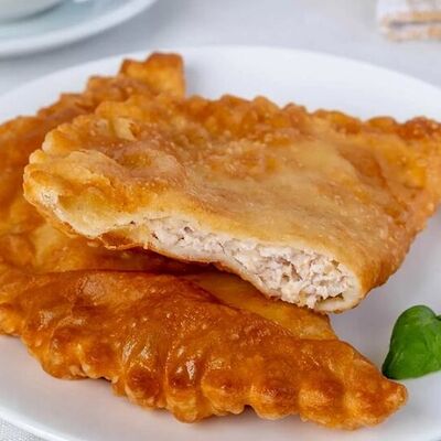 Хачан с курицей и соусомв Шашлычный СТАРЫЙ КРУГ по цене 190 ₽