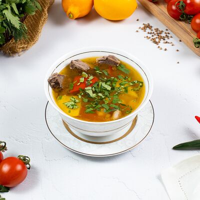 Шурпа из говядиныв Чайхана Марварид по цене 450 ₽