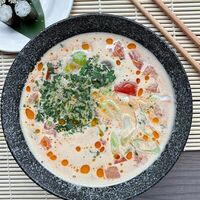 Том ям Coconut в Uminami