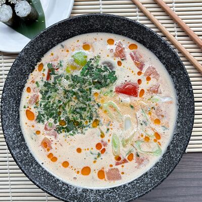 Том ям Coconut в Uminami по цене 860 ₽