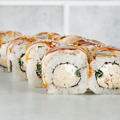 Ролл Угорь и омлет в Сеть пиццерий Сицилия по цене 415