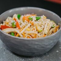 Wok с овощами в Papa Mao