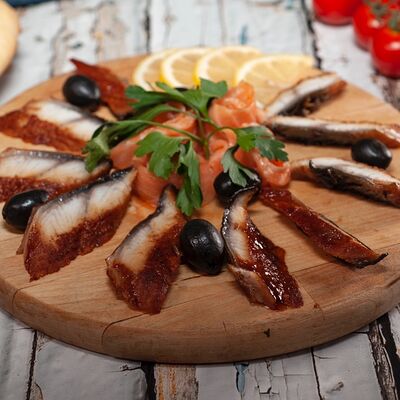 Рыбное ассорти в Кроко конди по цене 690 ₽