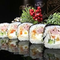 Бекон ролл в Sushi-Shop