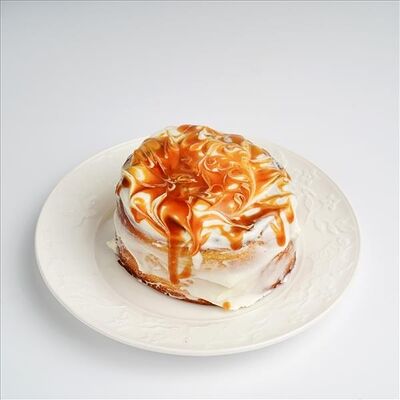 Булочка с корицей, кремом и карамелью в Хлебушек 3к2 по цене 335 ₽