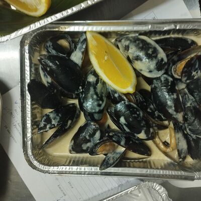 Мидии в сливочно-чесночном соусе в Oscar по цене 800 ₽