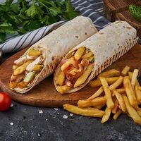 Гирос Max с шашлыком из курицы в Eat and Go