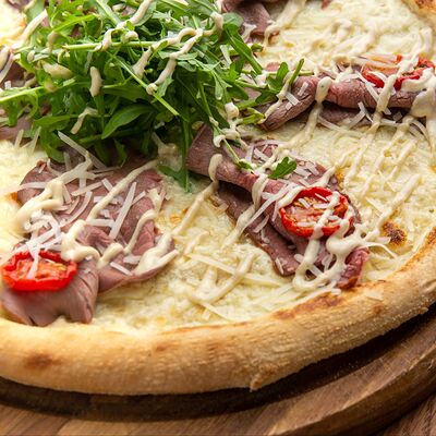 Пицца с ростбифом в Pizza ItaLiana by Misha Fisher по цене 1280 ₽