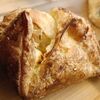 Хачапури с сыром в Шарлотка по цене 100