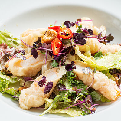 Салат с креветками темпура в Blackberry по цене 28 р.