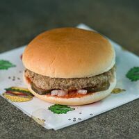 Гамбургер в Max Burger Halal
