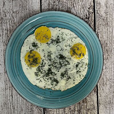 Яичница классическая из трех яиц в Луна Рыба по цене 185 ₽
