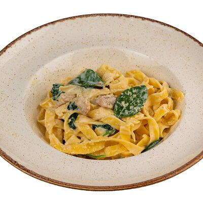 Альфредо с курицей в Petruccio Pizza & Pasta по цене 559 ₽