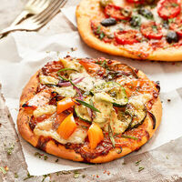 Логотип Гиро пицца халяль