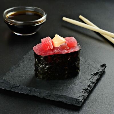 Тунец спайси в Пицца & Суши Гурмэ по цене 170 ₽