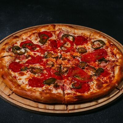 Пицца Дьяболо в PANORAMA по цене 690 ₽