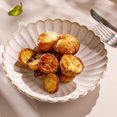 Запеченный беби картофель в Кукумбер по цене 290 ₽