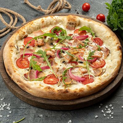 Пицца Фиш в Сорренто по цене 860 ₽