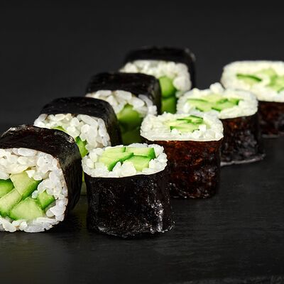 Маки с огурцом в Суши муши по цене 149 ₽