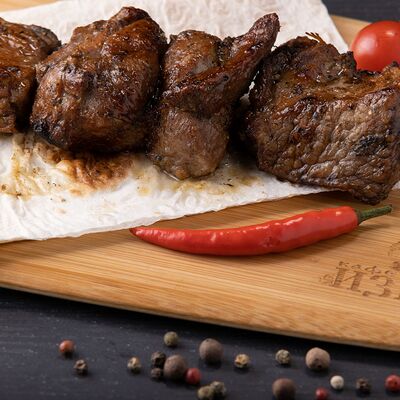 Шашлык из cвинoй шейки в Изба по цене 1089 ₽