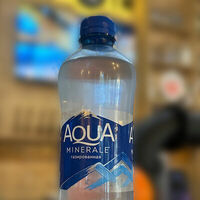 Aqua Minerale газированная в Гриль-бар Берлога