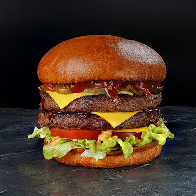 Магбургер двойной в Магбургер & Братья Караваевы по цене 475