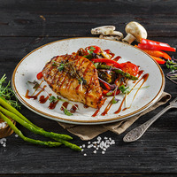 Стейк из семги с запеченными овощами в ИТЛЕ Стейк-кафе Halal