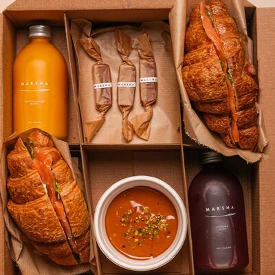 Бокс Круассан с сёмгой в Marsha по цене 2650 ₽