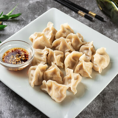 Пельмени вареные с говядиной в Китайский фонарик по цене 580 ₽