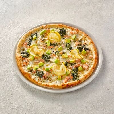 Пицца с красной рыбой и креветками в Пеперончино по цене 1025 ₽