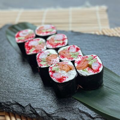 Ролл Черный дракон в Uminami по цене 880 ₽