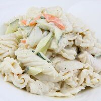 Салат из кальмара с огурцом под майонезом в Panda Express