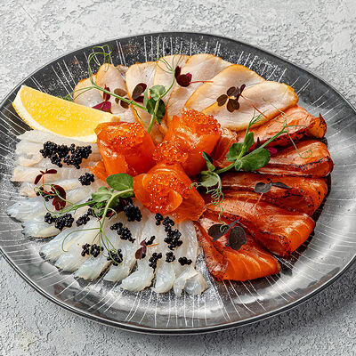 Тарелка рыб северных в Терраса по цене 2450 ₽