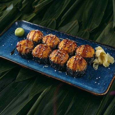 Запечённый ролл с угрём в Sushi lovers по цене 890 ₽
