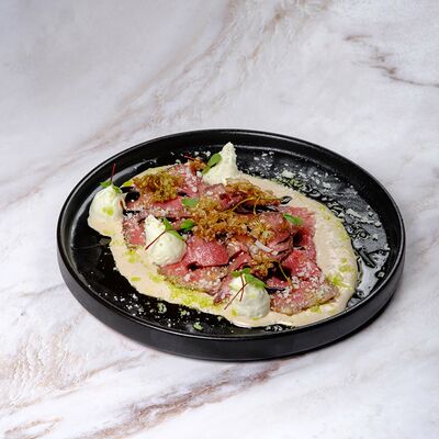 Вителло тонато с «Джон-джоли» в BORJOMI RESTO по цене 890 ₽