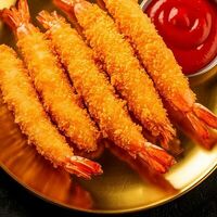 Королевские креветки в хрустящей панировке и соусом сладкий чилив Лапша