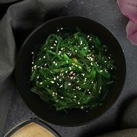 Салат чука в Суши Well