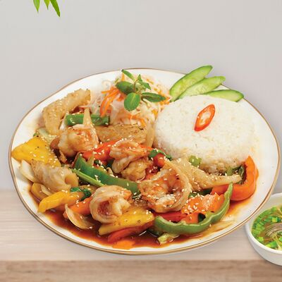 Ком хайшан (рис с морепродуктами) в La Cà Quán по цене 769 ₽