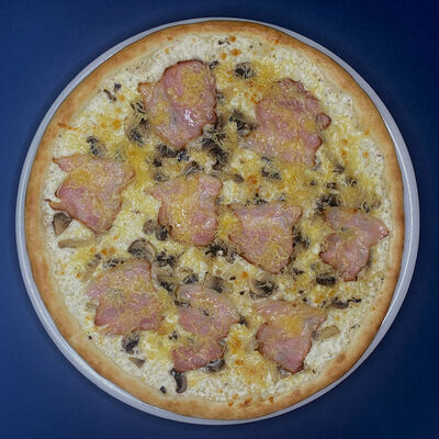 Пицца грибы-бекон в Премьер Министр по цене 725 ₽