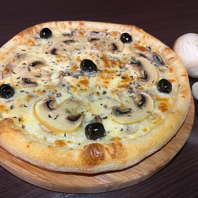 Пицца Грибная в Халяль фуд пиццерия по цене 365 ₽