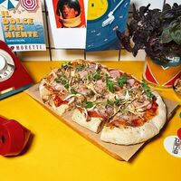 Ветчина и грибы в Amici Бар