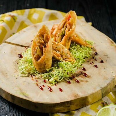 Спринг-ролл с креветкой в Маймун по цене 490