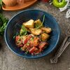 Хрустящие баклажаны с розовыми помидорами, соусом мацони и мятой в Мейерхольд по цене 350