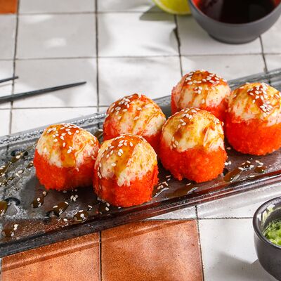 Запеченный ролл Калифорния с угрем в ЛарисуВаннуХочу по цене 730