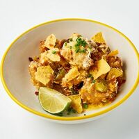 Цыпленок криспи с сырным соусом в Ketch Up