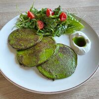 Кабачковые оладьи со шпинатом в Pasta Verde