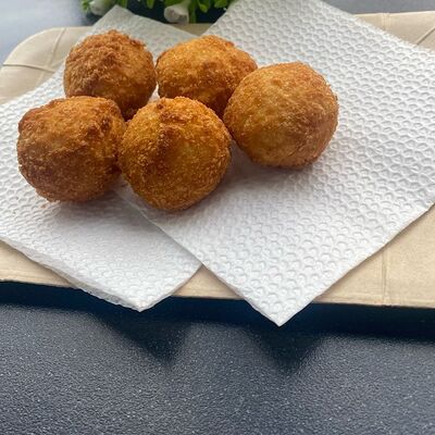 Сырные шарикив Султан Шаурма по цене 170 ₽