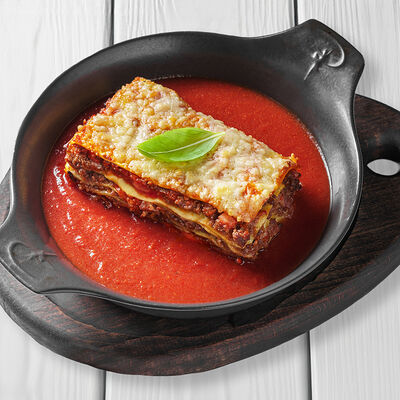 Лазанья мясная в Перчини по цене 900 ₽