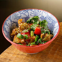 Салат с хрустящими баклажанами и томатами в Ro