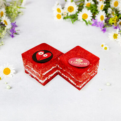 Красный бархат пирожные-дуэт День семьи, любви и верности в У Палыча. С пылу, с жару! по цене 380 ₽